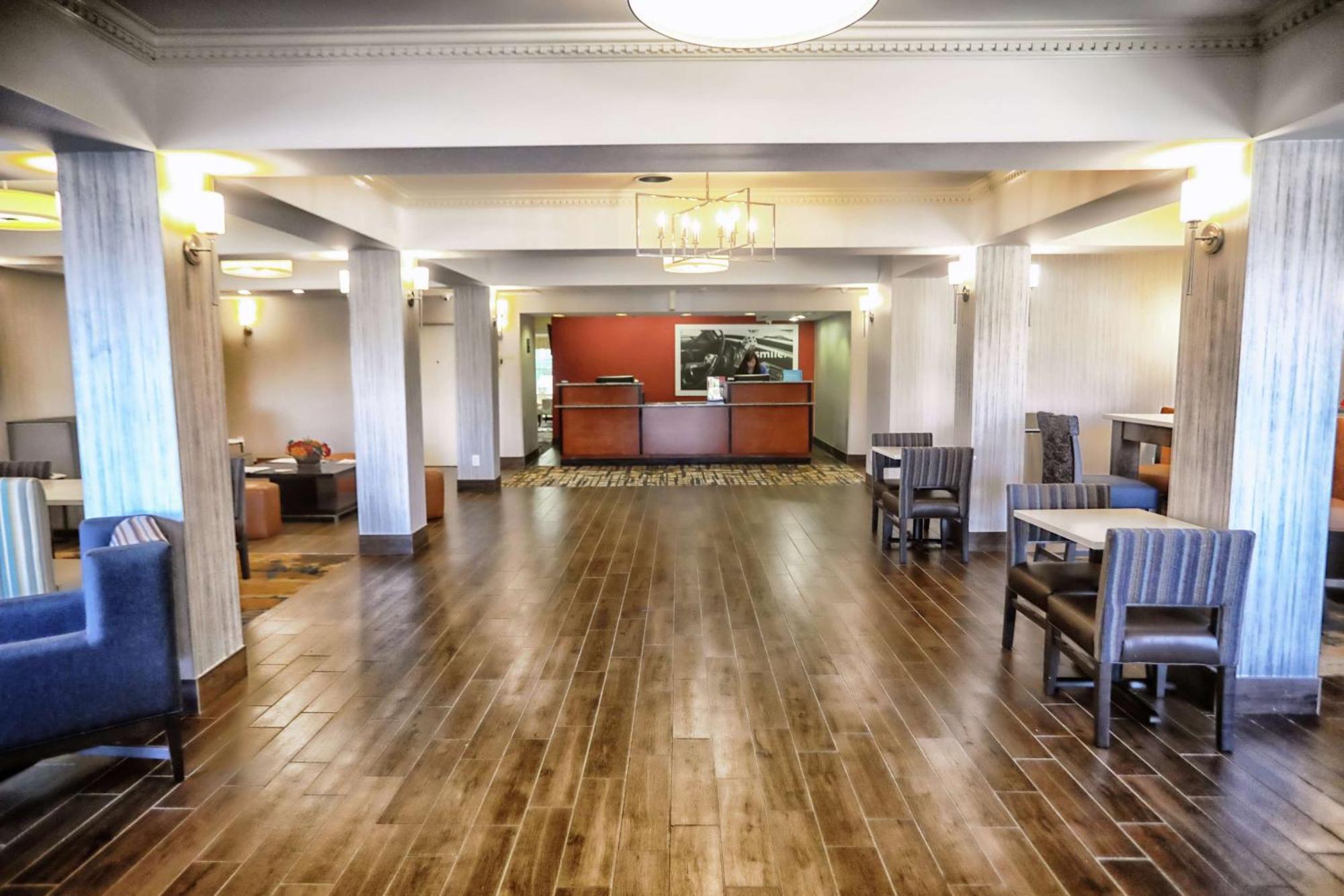 Hampton Inn Marion Exterior foto